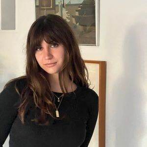 Meet your Posher, Simone